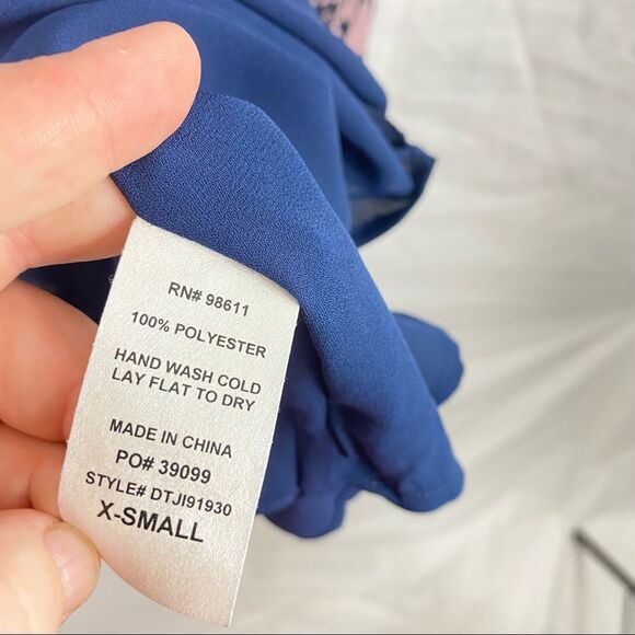 Eight Sixty Dress - Picture 4 of 6